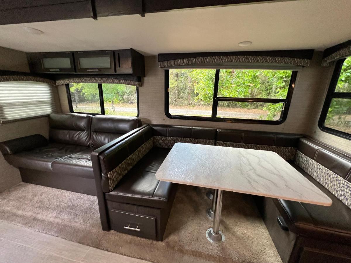 Hotel Lake Front Rv Experience Close To Port Canaveral And Kennedy Space Center Titusville Exterior foto