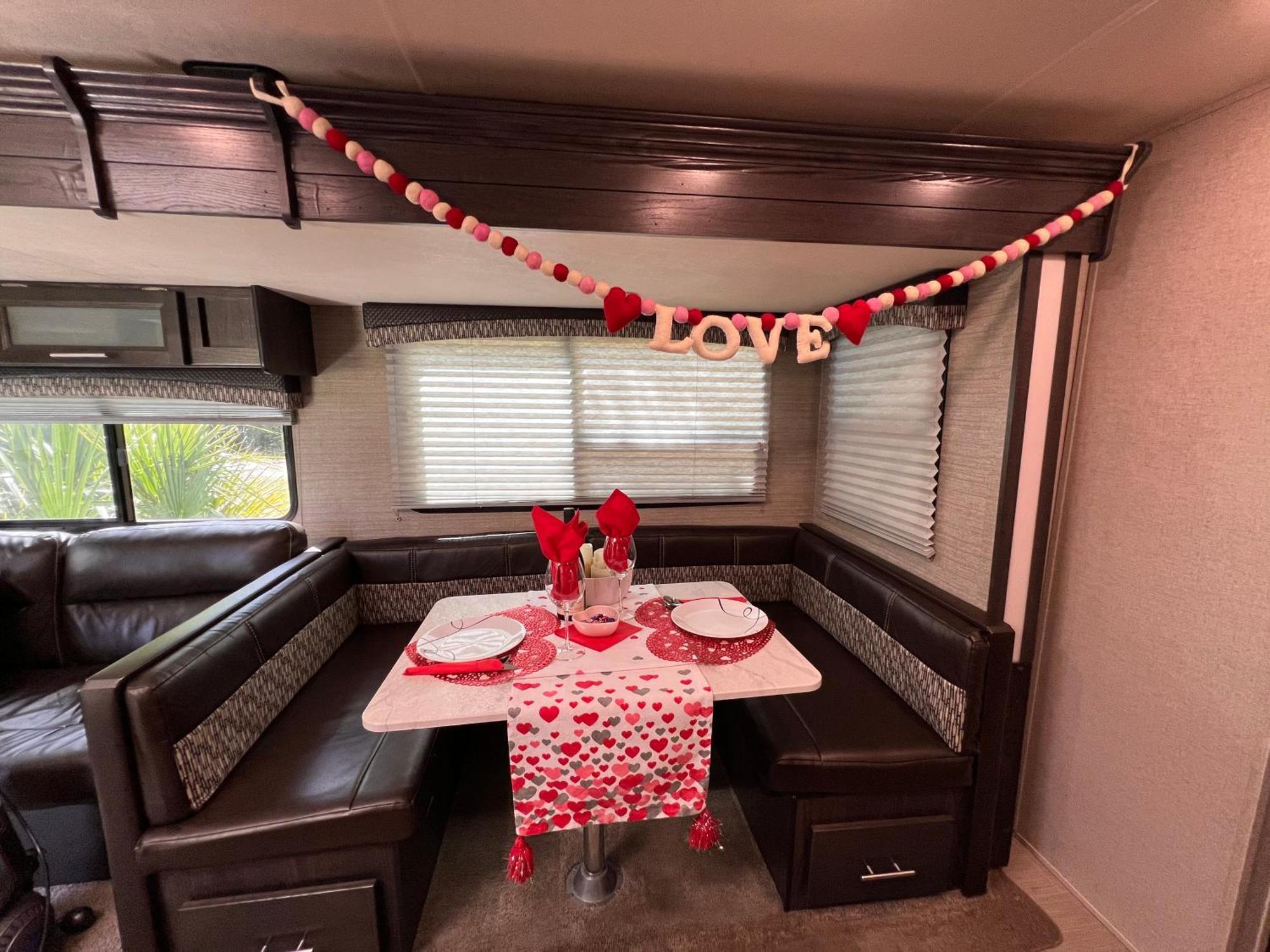 Hotel Lake Front Rv Experience Close To Port Canaveral And Kennedy Space Center Titusville Exterior foto